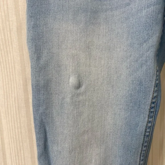 🌈5/$25 BUNDLE! Vigoss Colle Skinny midrise light wash jeans *flawed* - Picture 2 of 7